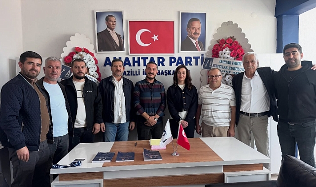 Anahtar Parti Büyümeye devam ediyor