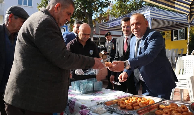 BOZDOĞAN BELEDİYESİ’NDEN ATATÜRK VE ŞEHİTLERİ ANISINA LOKMA HAYRI