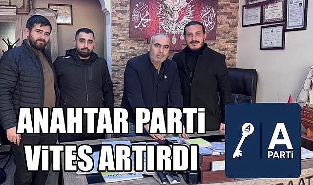 Anahtar Parti’ye katılımlar çığ gibi