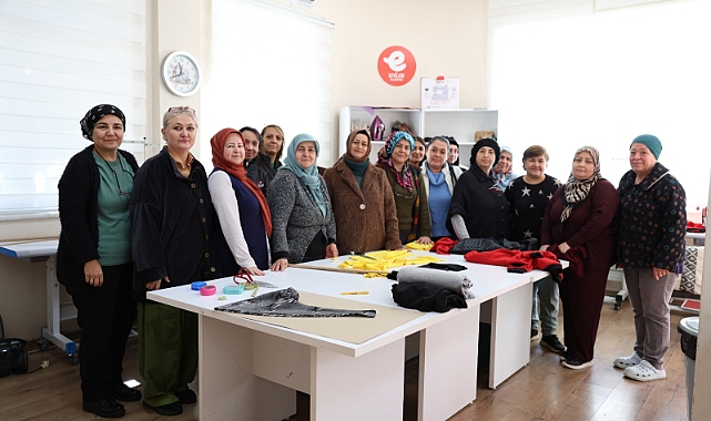 EFELER’DE KADINLAR ÜRETEREK GÜÇLENİYOR