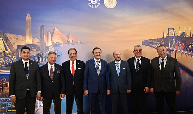 MISIR’DA GERÇEKLEŞEN FORUMA NURİ ARSLAN’DA KATILDI
