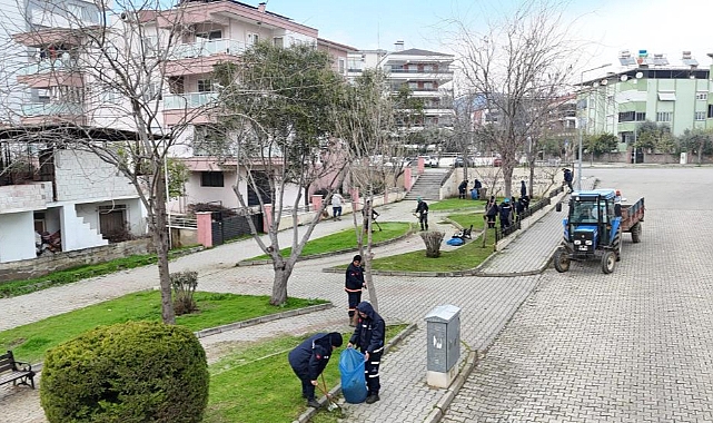 Nazilli’de parklar bahara hazırlanıyor   