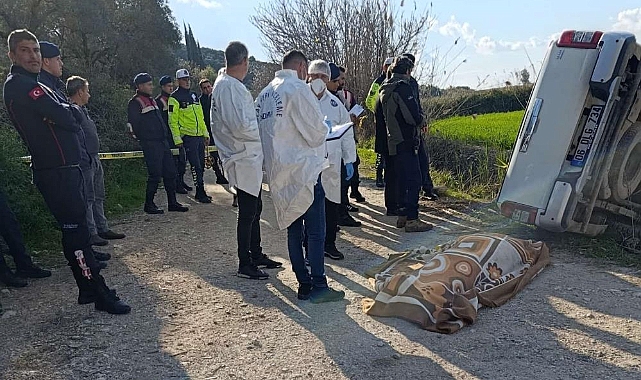 YAŞLI ADAM KOMŞUSUNU EZEREK ÖLDÜRDÜ