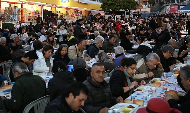 CUMHURİYET HALK PARTİSİ, KUŞADASI’NDA BAŞKAN ÖMER GÜNEL İÇİN TEK YÜREK OLDU
