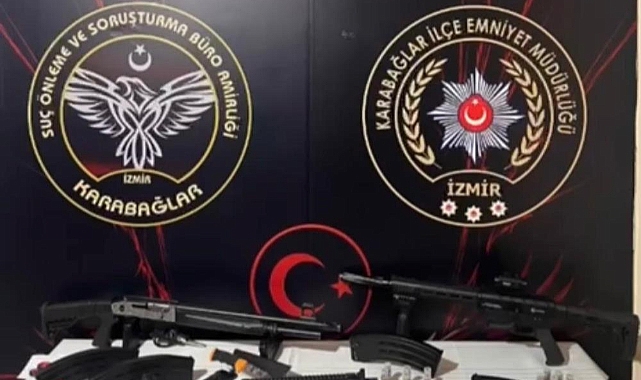 İzmir’de kendini vuran şüphelinin evinden cephanelik çıkt