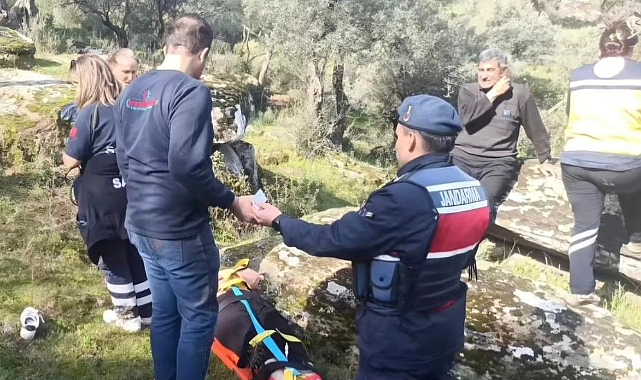 Kayalıktan düşen kadın ekiplerin çalışması ile kurtarıldı   