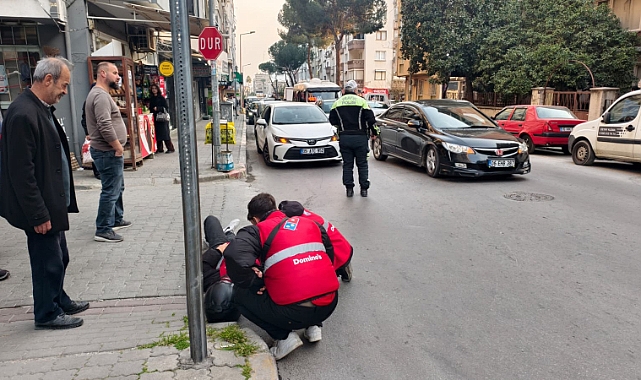 KONTROL ETMEDEN AÇILAN ARAÇ KAPISI KAZAYA NEDEN OLDU