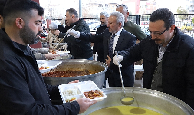 Nazilli Belediyesi Şirinevler Mahallesi’nde iftar programı düzenledi