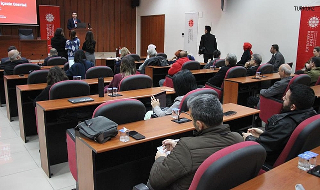Aydın'da gazetecilere dijital çağ eğitimi 