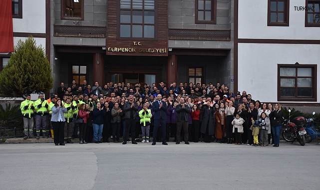 GELİR DEĞİL EMEK: 1 MAYIS’TA GERMENCİK BELEDİYESİ’NİN İŞLETMELERİ KAPALI 
