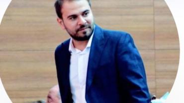 AK PARTİ'DE İLÇE BAŞKANI ALİ GÜRBÜZ OLDU
