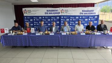 Başkan Arslan, Buharkent'te oda üyeleri ile buluştu