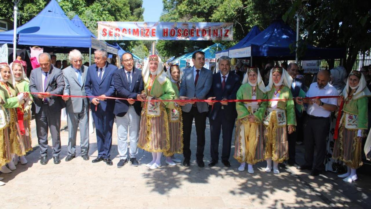 Hayat Boyu Öğrenme Şenliği törenle başladı