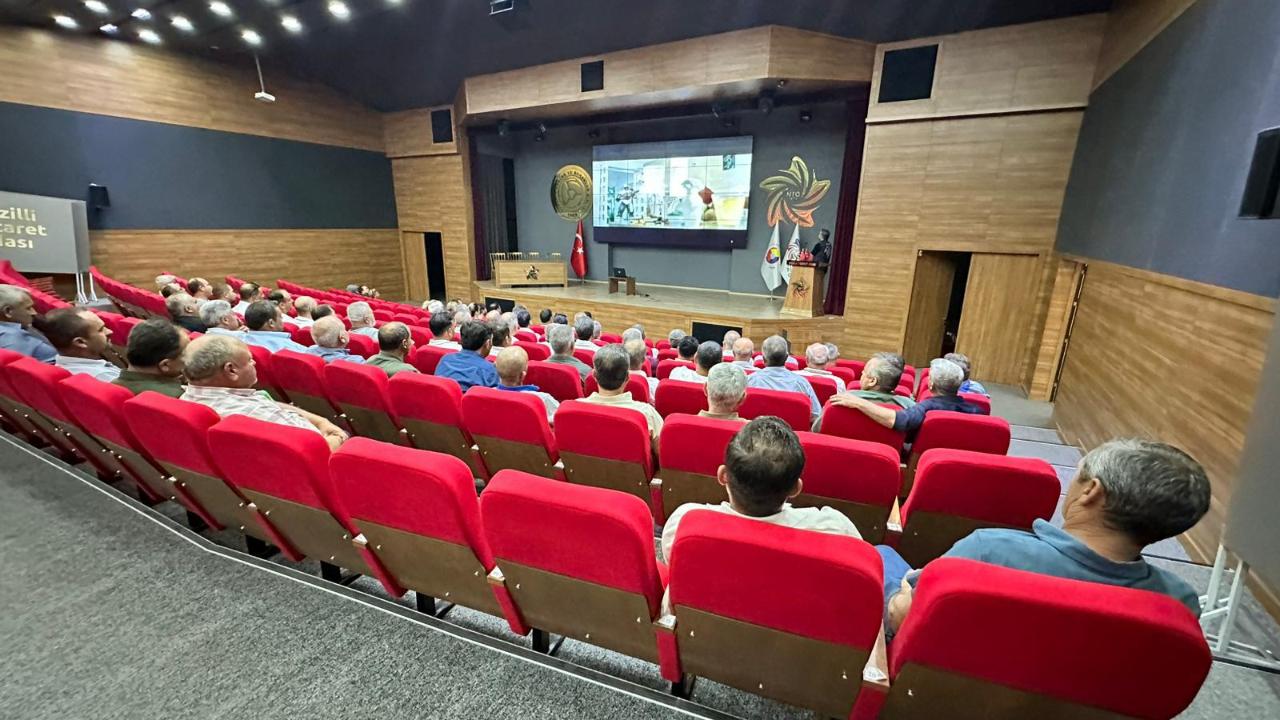 Kaymakam Küpeli Kan Başkanlığında Muhtarlara Eğitim Güvenliği ve Siber Güvenlik Semineri