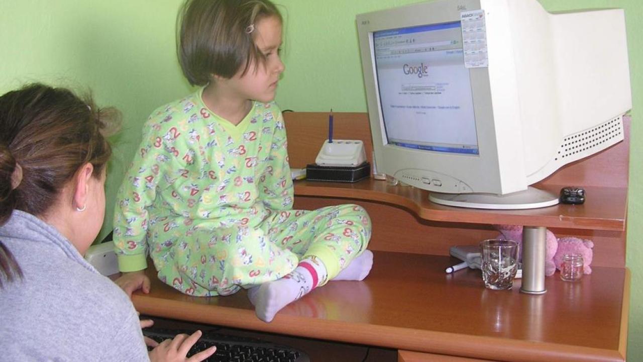 "Kontrolsüz teknoloji ve ekran çocuklarda problemlere yol açıyor"