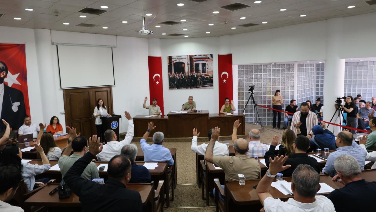 Nazilli Belediyesi’nde Oy Birliğiyle Geçen Meclis: Tetik’ten Mali Durum Açıklaması