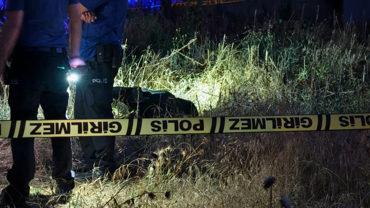 Nazilli'de Boş Arsada Erkek Cesedi Bulundu! Polis Alarmda