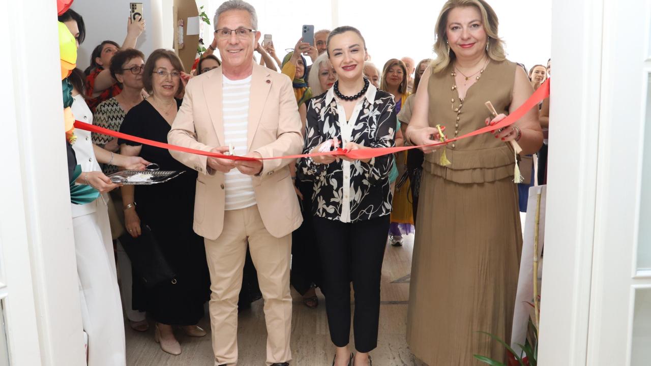 YAĞLI BOYA RESİM SERGİSİ KAPILARINI AÇTI