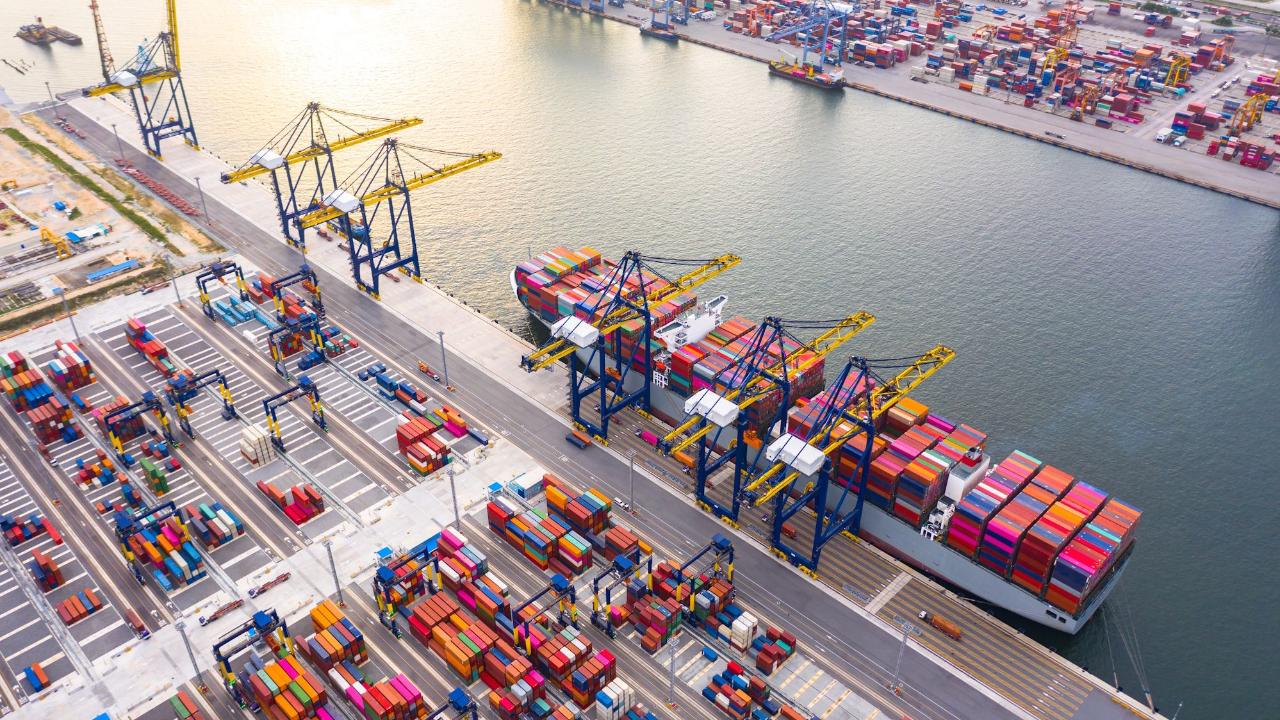 Yaz Sezonunda Liman Yoğunluğu: Forwarder’lar Operasyonel Süreçleri Nasıl Yönetiyor?