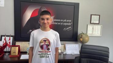 BEŞEYLÜL ORTAOKULU ÖZEL OKULLARA YİNE FARK ATTI LGS BİRİNCİSİ BEŞEYLÜL'DEN