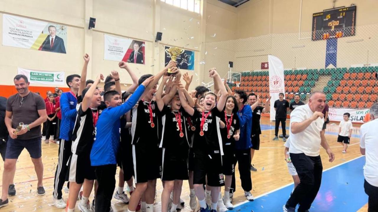 Didim'de üreticilere kapsamlı tarım ve hayvancılık bilgilendirmesi