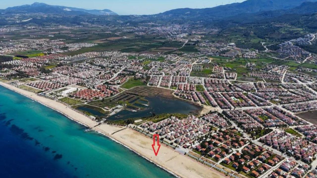 Kuşadası'nda caretta caretta heyecanı: İlk yuva koruma altına alındı