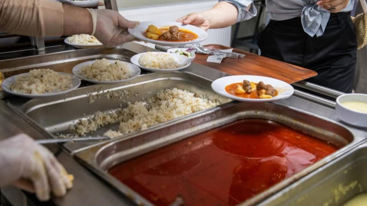 KUŞADASI’NDA UYGUN FİYATA KALİTELİ YEMEK KENT LOKANTASI’NDA