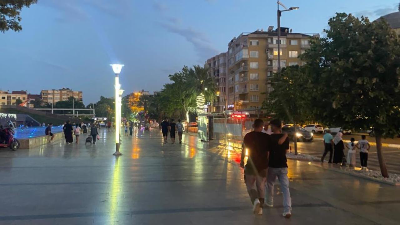 YAZIN SICAKLARI AKSAM SERİNLİĞİ İLE GEÇİYOR