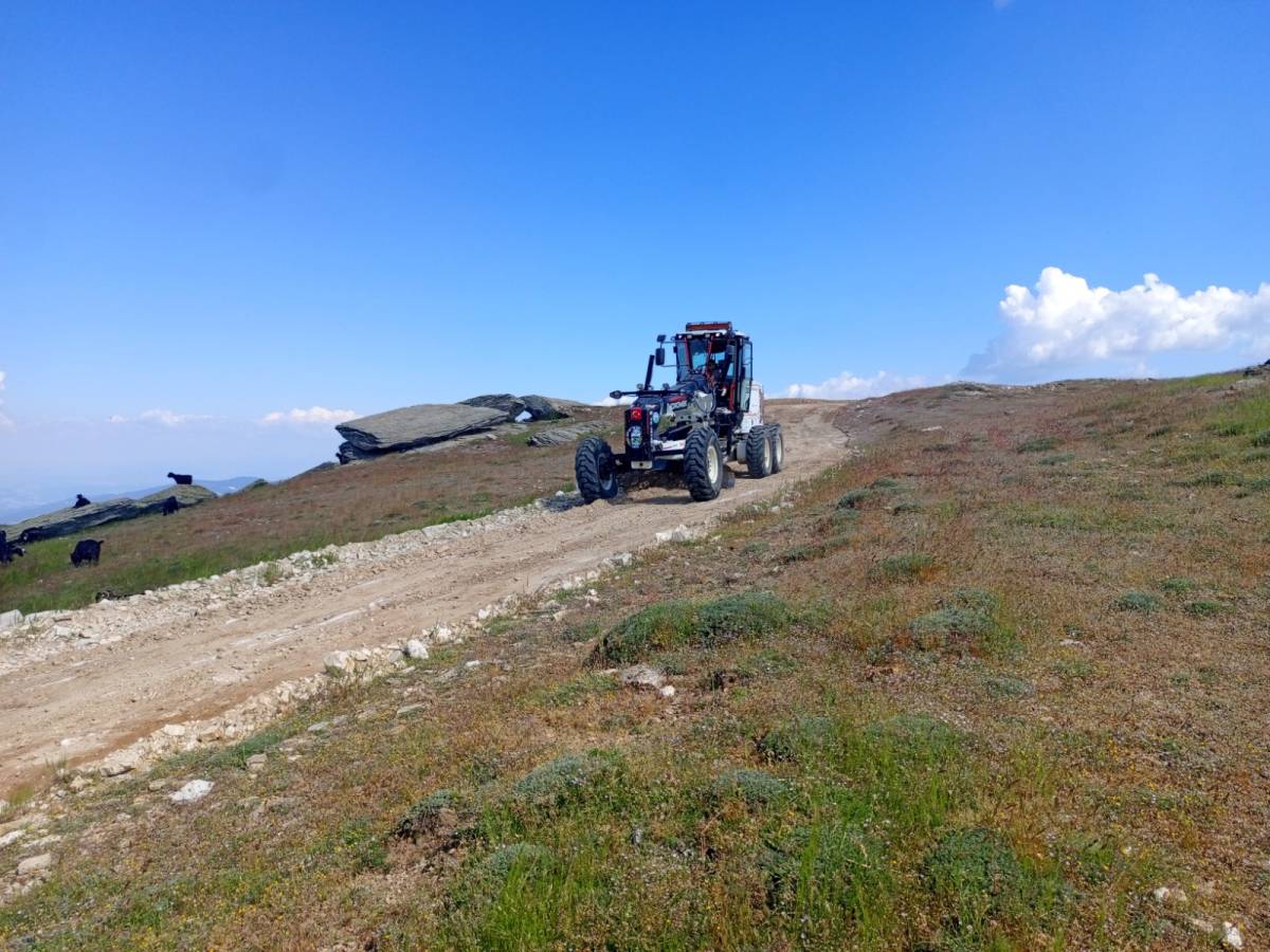 Madran ve Korumaz Yayla Yolunda Yaz Sezonu Öncesi Düzenleme Çalışmaları Tamamlandı